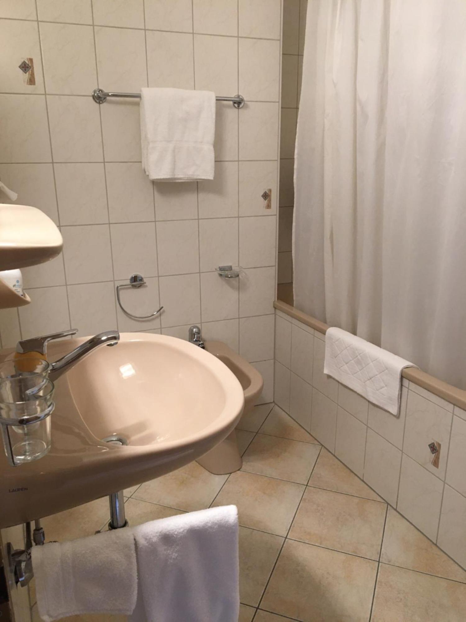 Hotel Belmont Кран-Монтана Экстерьер фото